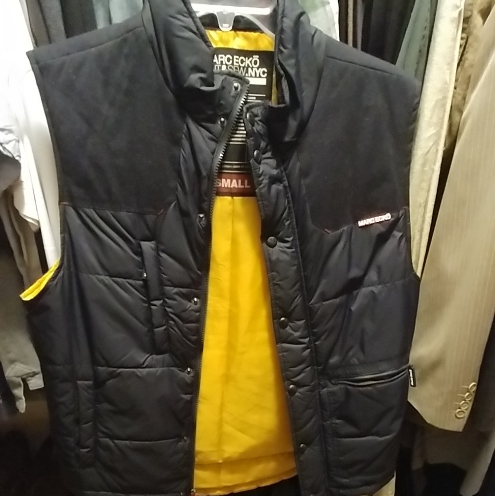Marc Ecko Top